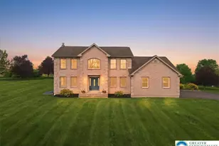 521 John Deere Dr, Hamilton Twp, PA 18354 - Photo 2