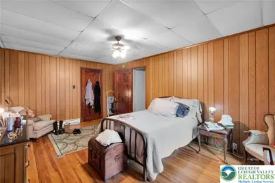 35 E Ridge Street, Lansford, PA 18232 - Photo 8