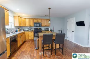 1213 Bradford St, Allentown City, PA 18103 - Photo 6
