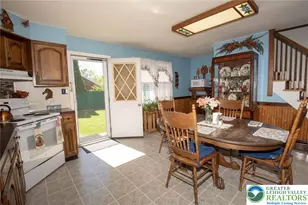 2135 Lafayette Ave, Bethlehem City, PA 18017 - Photo 8
