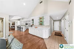 2708 Bridle Path Pl, Bethlehem City, PA 18017 - Photo 10