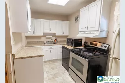 735 N Plymouth Street, Allentown City, PA 18109 - Photo 8
