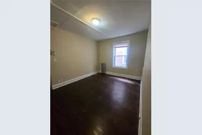 218 S 15th Street #11, Allentown City, PA 18102 - Photo 2