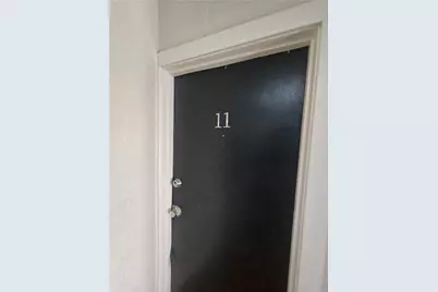 218 S 15th Street #11, Allentown City, PA 18102 - Photo 6
