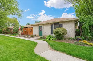 2807 Springhaven Pl, Macungie Boro, PA 18062 - Photo 1