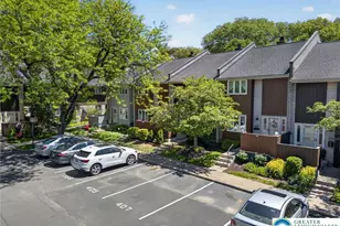 407 Carver Dr, Bethlehem City, PA 18017 - Photo 6