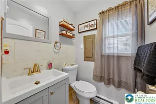 302 Lockridge Ln, Alburtis Boro, PA 18011 - Photo 12