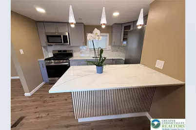 5200 Freemansburg Avenue #12, Bethlehem Township, PA 18045 - Photo 2