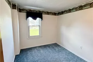118 N Front St, Coplay Boro, PA 18037 - Photo 34