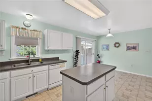 698 San Simeon Pl, Forks Twp, PA 18040 - Photo 26