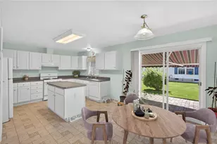 698 San Simeon Pl, Forks Twp, PA 18040 - Photo 18