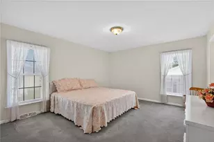 698 San Simeon Pl, Forks Twp, PA 18040 - Photo 28