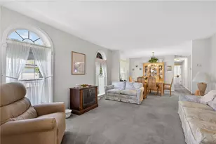 698 San Simeon Pl, Forks Twp, PA 18040 - Photo 8