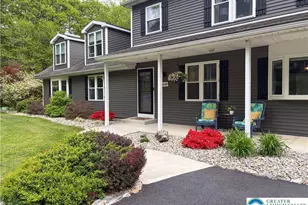 1040 Constitution Ave, Plainfield Township, PA 18072 - Photo 2