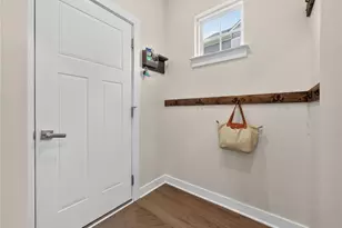 814 Blackheath Ln, North Catasauqua Bor, PA 18032 - Photo 22