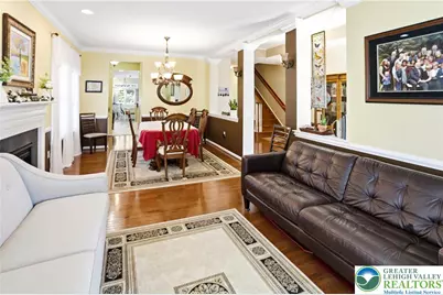 45 Inverness Lane, Palmer Twp, PA 18045 - Photo 4