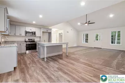 16 Ricks Road, East Brunswick Twp, PA 17960 - Photo 8