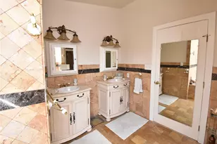 424 Grape St, Whitehall Township, PA 18052 - Photo 30