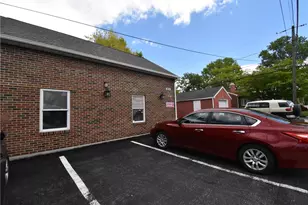 424 Grape St, Whitehall Township, PA 18052 - Photo 6