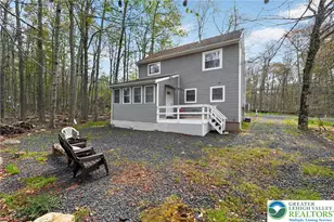 8962 Pheasant Ln, Coolbaugh Twp, PA 18466 - Photo 18