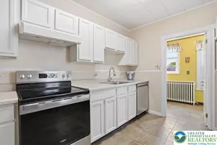 525 Ridge St, Emmaus Boro, PA 18049 - Photo 22