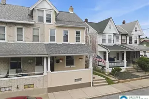 525 Ridge St, Emmaus Boro, PA 18049 - Photo 4