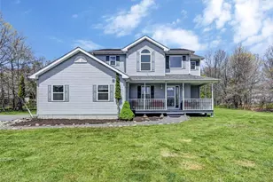 306 Valley View Dr, Chestnuthill Twp, PA 18210 - Photo 2