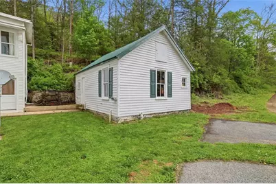 3585 Fairyland Road, Franklin Twp, PA 18235 - Photo 6