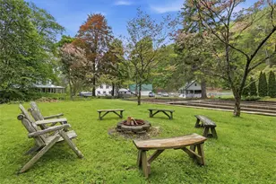 3585 Fairyland Rd, Franklin Twp, PA 18235 - Photo 10