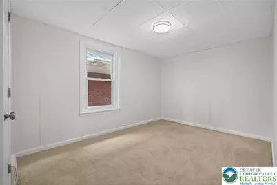 1129 Russell Avenue, Fountain Hill Boro, PA 18015 - Photo 12