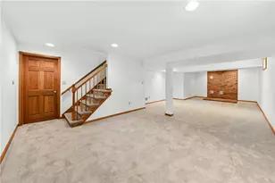 1975 Mountain Hill Ln, Lower Saucon Township, PA 18055 - Photo 22