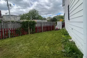 551 Sumner Ct, Allentown City, PA 18102 - Photo 2