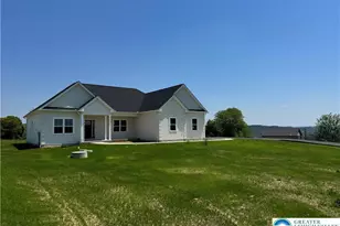 448 Long Lane Rd, Lehigh Township, PA 18088 - Photo 1