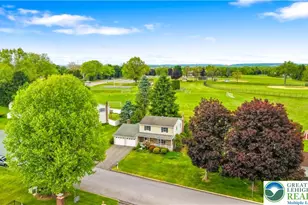 2213 High Point Ct, Palmer Twp, PA 18045 - Photo 2