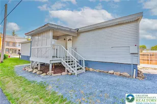 237 White St, Weissport Boro, PA 18235 - Photo 2
