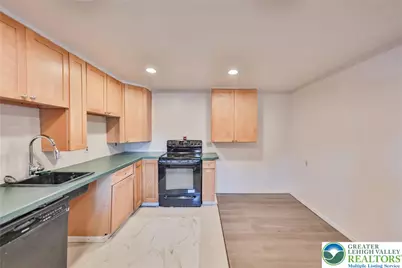 237 White Street, Weissport Boro, PA 18235 - Photo 6