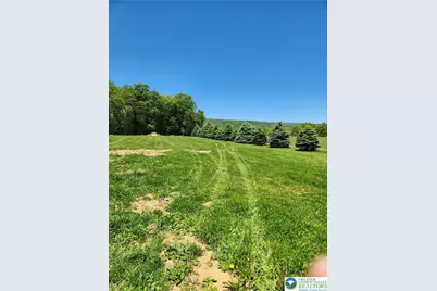 3961 Mountain Road, Washington Township, PA 18080 - Photo 2