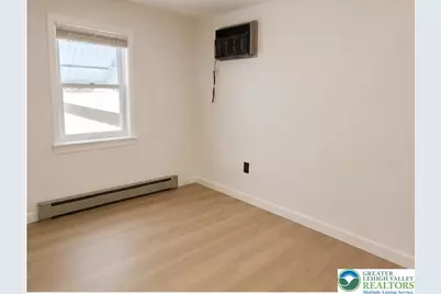 229 N Peach Street, Allentown City, PA 18102 - Photo 6
