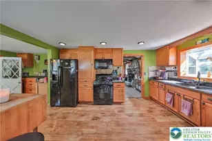 331 Cranberry Creek Rd, Paradise Twp, PA 18326 - Photo 14