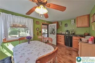 331 Cranberry Creek Rd, Paradise Twp, PA 18326 - Photo 6