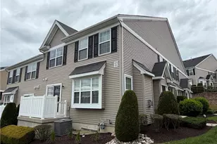 4165 Bunker Hill Dr N, Upper Saucon Township, PA 18036 - Photo 2
