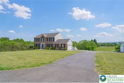 385 Farmington Road, Upper Macungie Township, PA 18031 - Photo 4