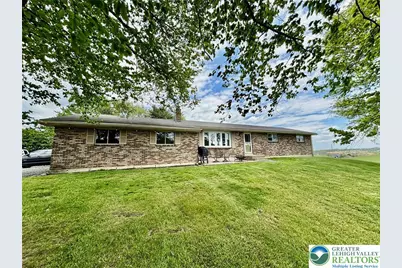 8813 Bluejay Rd, Lynn Township, PA 19529 - Photo 2