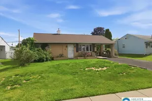 812 Auburn Rd, Falls Twp, PA 19030 - Photo 6