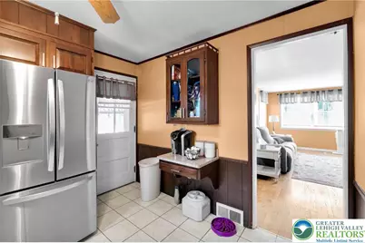 1124 Beverly Avenue, Bethlehem City, PA 18018 - Photo 12