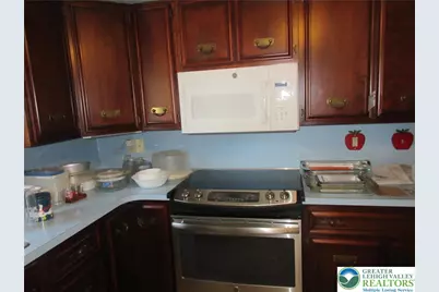 4363 Vista Drive, Lower Nazareth Twp, PA 18064 - Photo 6