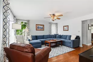 2580 Hickory Dr, Easton, PA 18040 - Photo 12