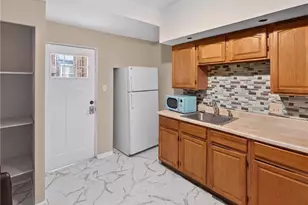 123 S Blank St, Allentown City, PA 18102 - Photo 4