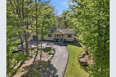 12 Rockway Court, Lake, PA 18436 - Photo 1