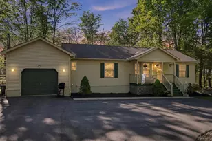 12 Rockway Ct, Lake, PA 18436 - Photo 2